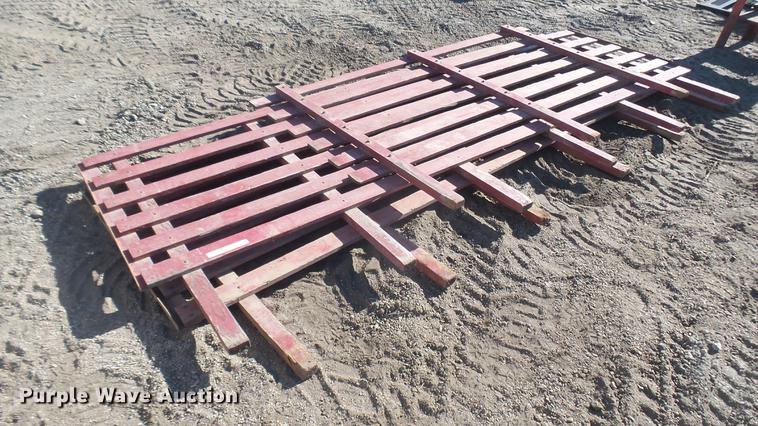 image for item DX9968 Wood stake sides