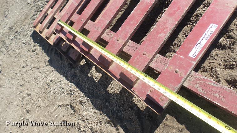 image for item DX9968 Wood stake sides