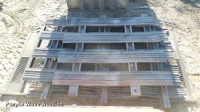 image for item DX9971 Metal stake sides