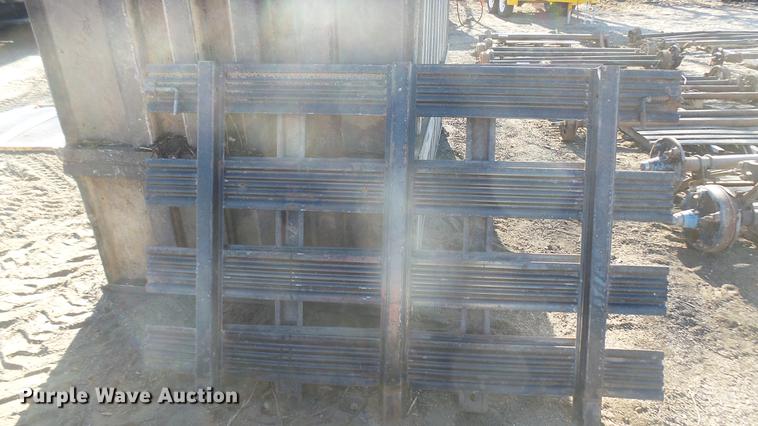 image for item DX9971 Metal stake sides