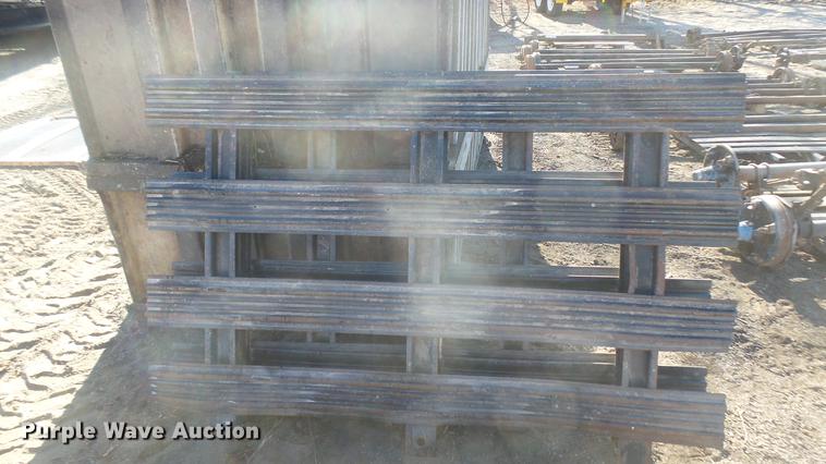 image for item DX9971 Metal stake sides