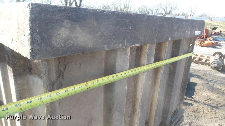 image for item DX9972 Underground fiberglass vault