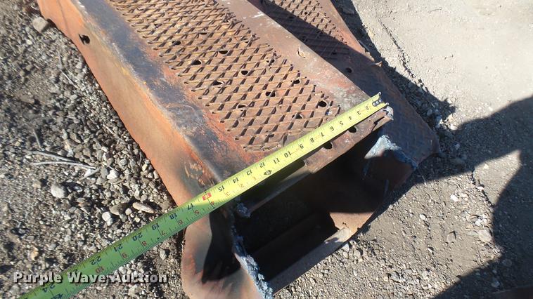 image for item DX9973 (2) steel ramps