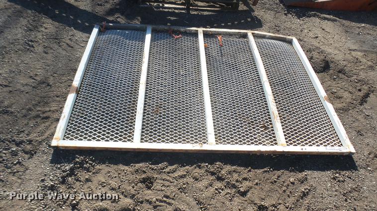 image for item DX9975 Steel trailer end gate