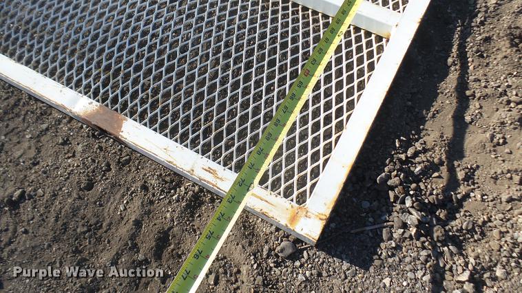 image for item DX9975 Steel trailer end gate