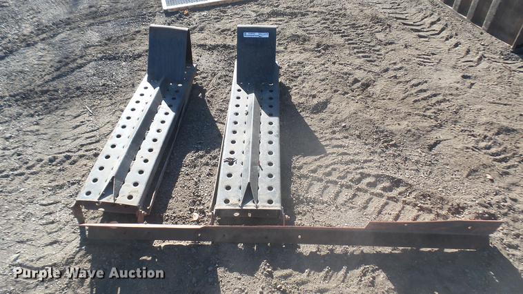 image for item DX9976 (2) steel ramps