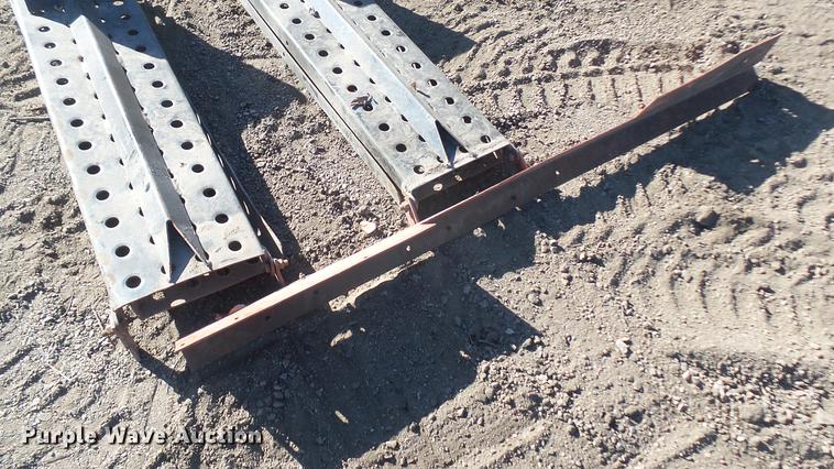 image for item DX9976 (2) steel ramps