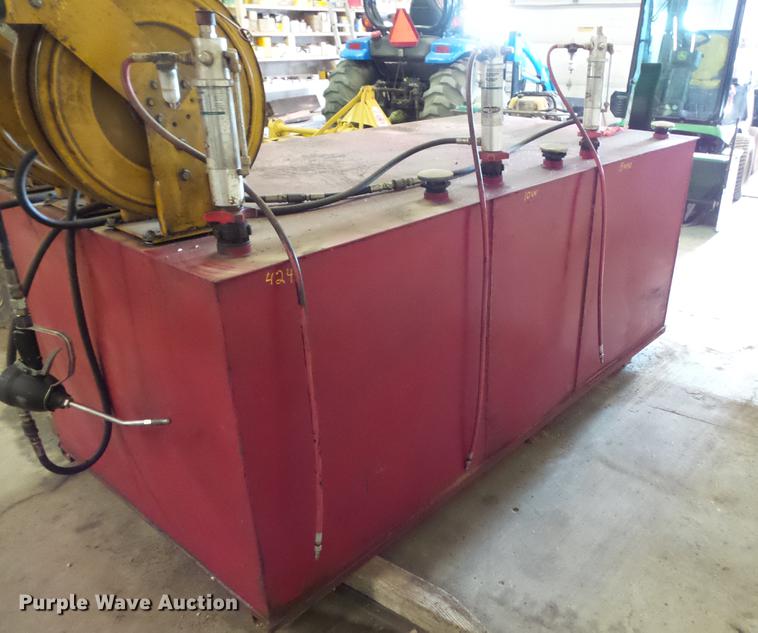 image for item EA9625 Lube tank