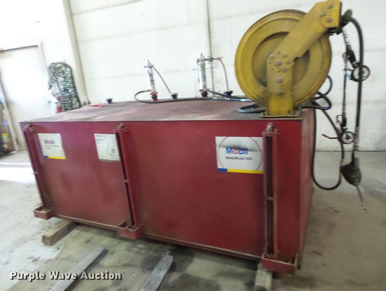 image for item EA9625 Lube tank