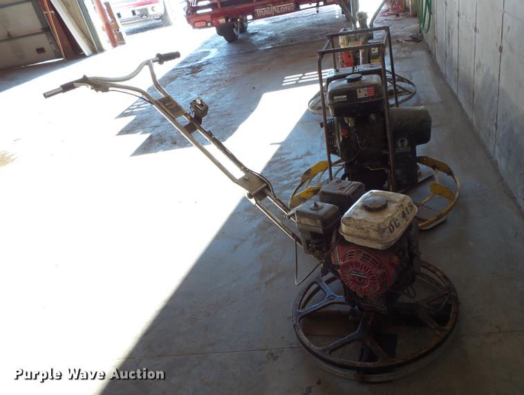 image for item EA9631 Power trowel