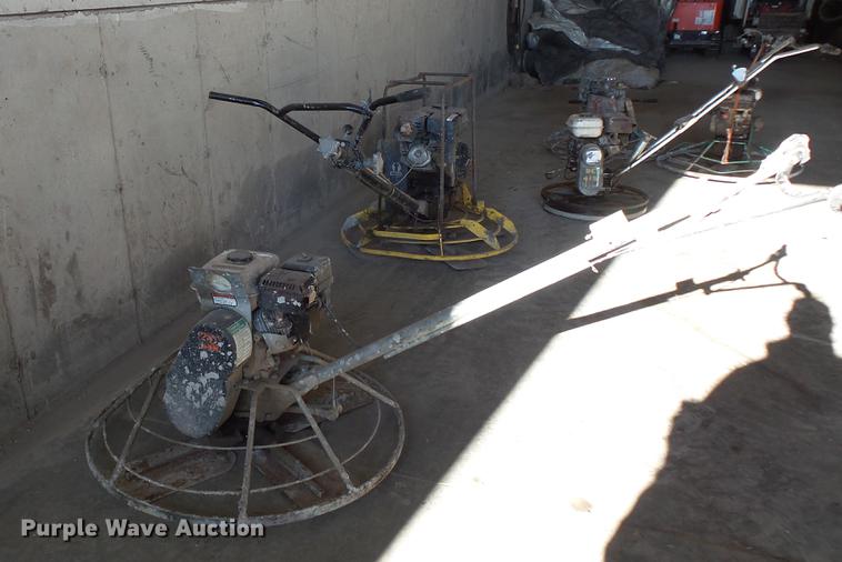 image for item EA9633 Power trowel