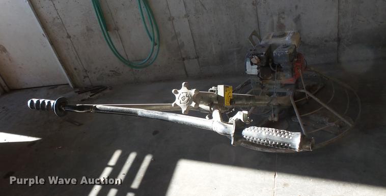 image for item EA9633 Power trowel