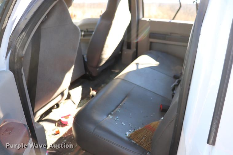 image for item EC9257 2009 Ford F250 Super Duty Crew Cab pickup truck