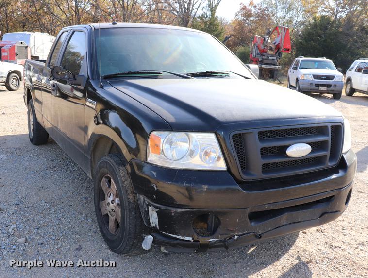 image for item EC9274 2007 Ford F150 STX SuperCab pickup truck