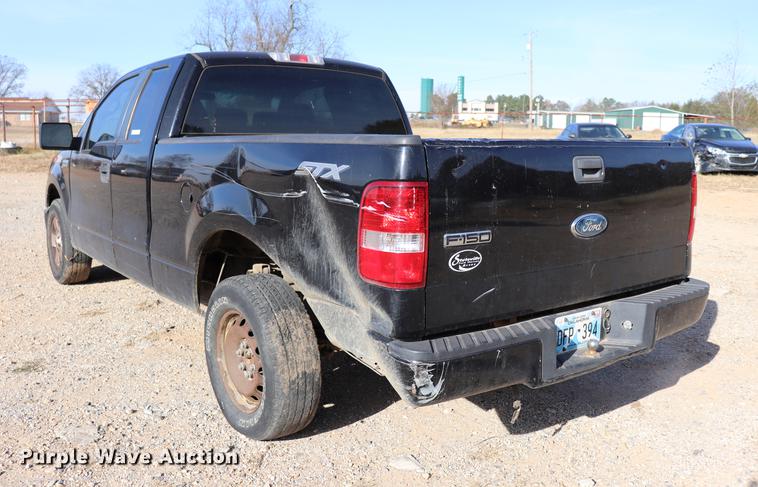 image for item EC9274 2007 Ford F150 STX SuperCab pickup truck