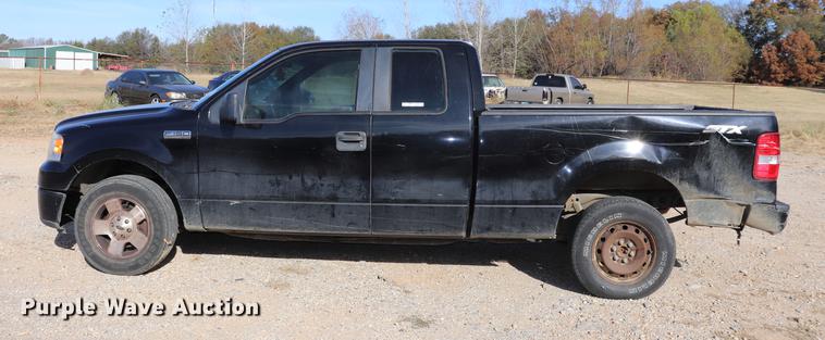 image for item EC9274 2007 Ford F150 STX SuperCab pickup truck