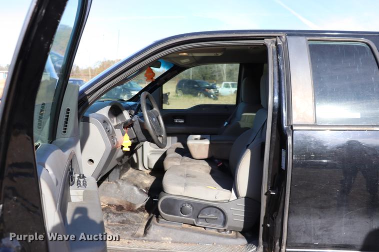 image for item EC9274 2007 Ford F150 STX SuperCab pickup truck