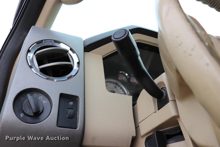 image for item EC9283 2010 Ford F350 Super Duty Crew Cab pickup truck