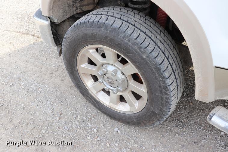 image for item EC9283 2010 Ford F350 Super Duty Crew Cab pickup truck