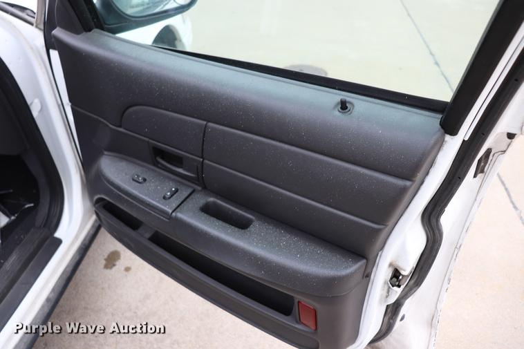 image for item EC9284 2005 Ford Crown Victoria Police Interceptor
