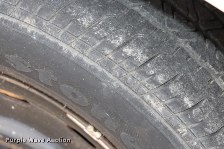 image for item EC9284 2005 Ford Crown Victoria Police Interceptor