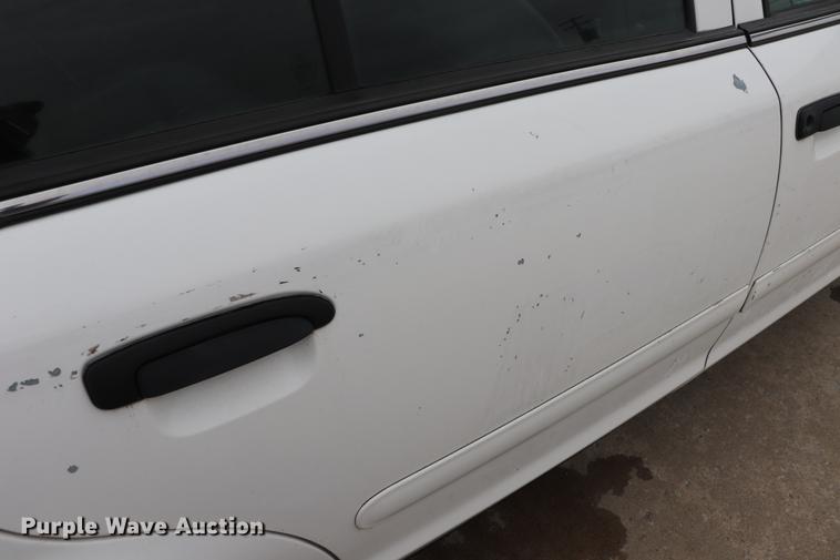 image for item EC9284 2005 Ford Crown Victoria Police Interceptor