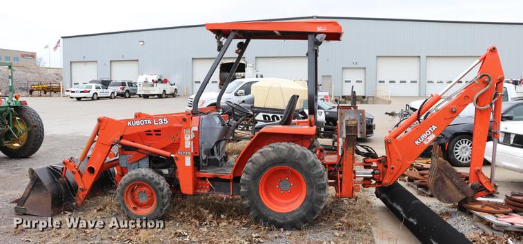 image for item EC9286 Kubota L35 tractor