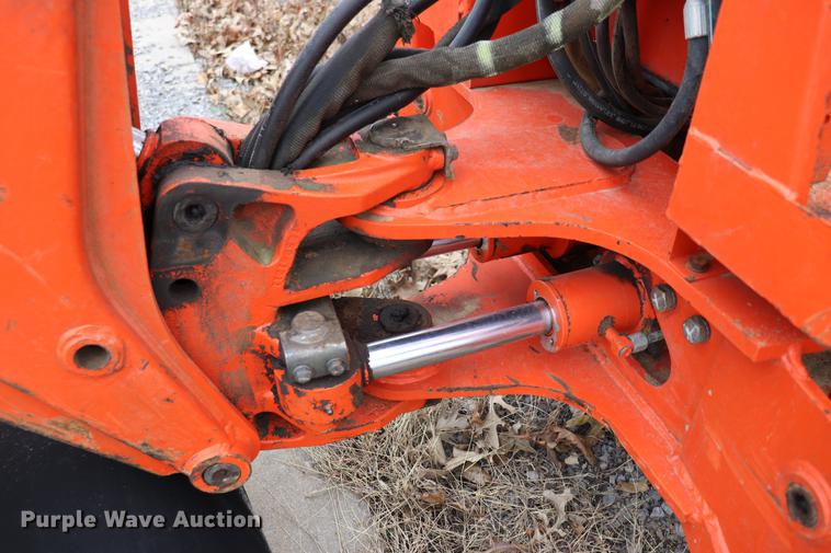 image for item EC9286 Kubota L35 tractor