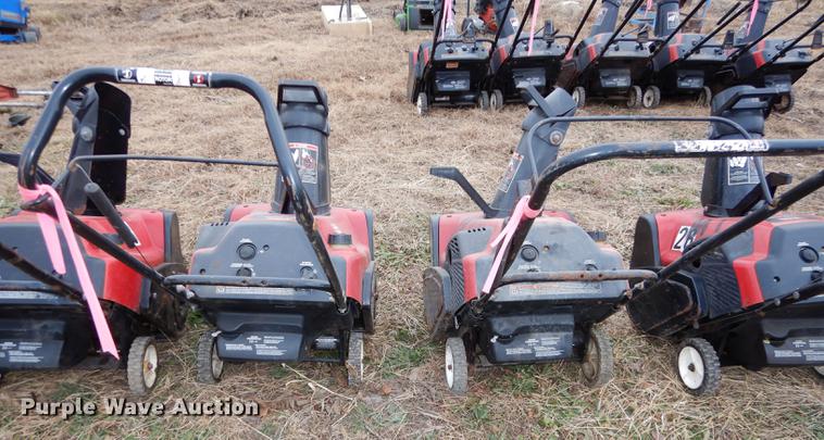 image for item EC9872 (10) Toro CCR-2450 R-Tek snow throwers