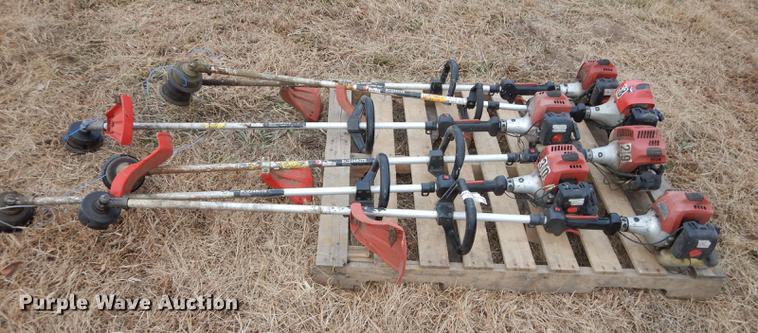 image for item EC9879 (12) Redmax string trimmers