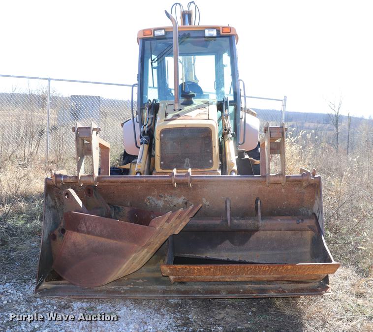image for item ED9743 1999 New Holland 675 backhoe