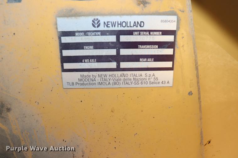 image for item ED9743 1999 New Holland 675 backhoe