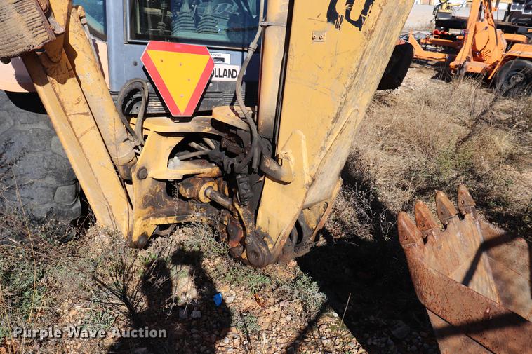 image for item ED9743 1999 New Holland 675 backhoe