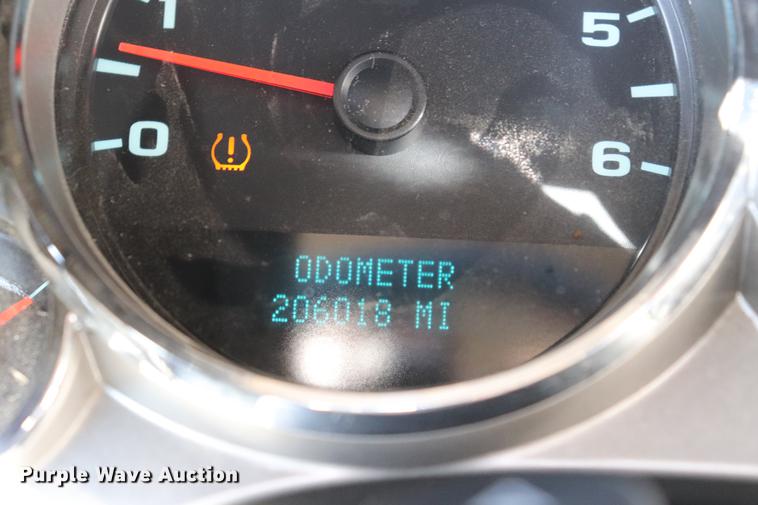 image for item ED9748 2009 Chevrolet Silverado 2500HD Crew Cab pickup truck