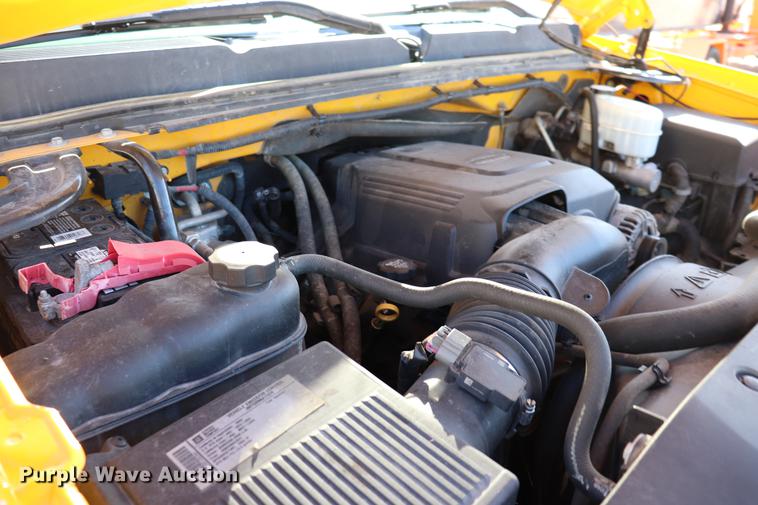 image for item ED9748 2009 Chevrolet Silverado 2500HD Crew Cab pickup truck