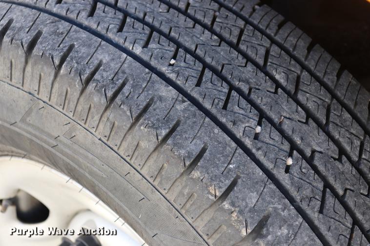 image for item ED9748 2009 Chevrolet Silverado 2500HD Crew Cab pickup truck