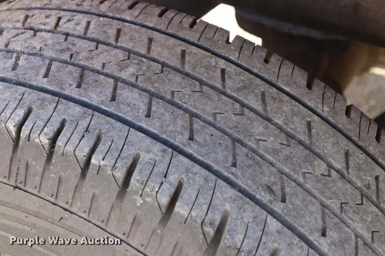 image for item ED9748 2009 Chevrolet Silverado 2500HD Crew Cab pickup truck