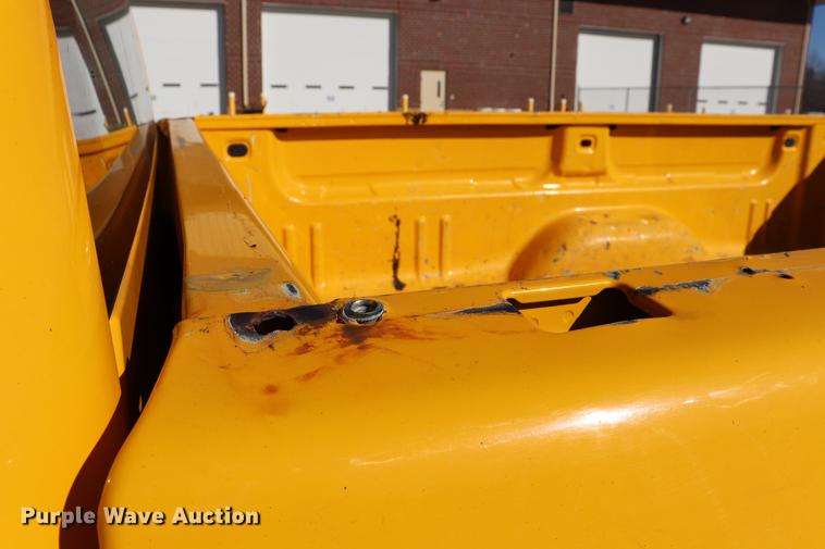 image for item ED9748 2009 Chevrolet Silverado 2500HD Crew Cab pickup truck