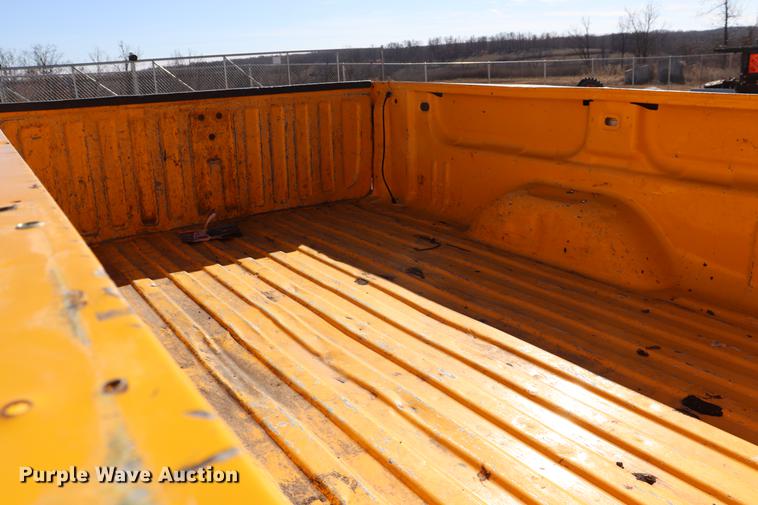 image for item ED9748 2009 Chevrolet Silverado 2500HD Crew Cab pickup truck