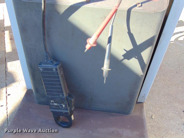 image for item EE9310 Snap-on VAT45 Fleet 200 series battery charger