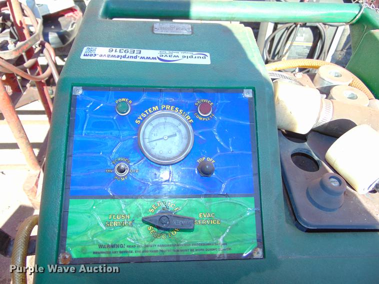 image for item EE9316 Soltec coolant flush machine