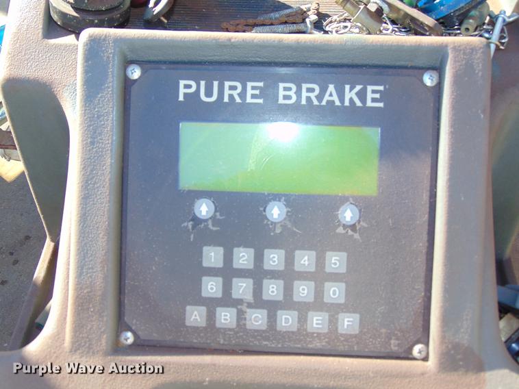 image for item EE9319 Soltec brake flush machine