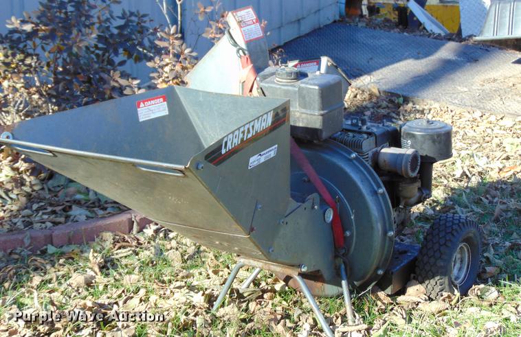 image for item EE9325 Craftsman wood chipper