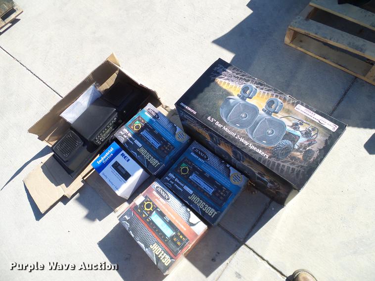 image for item EE9502 Tractor audio accessories