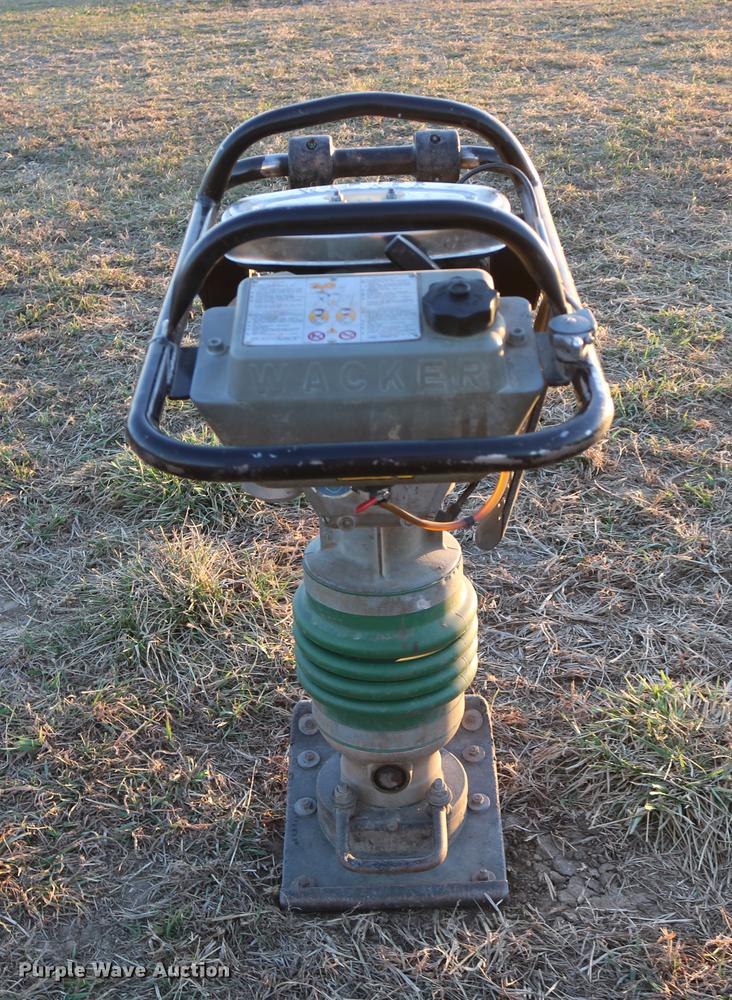 image for item EE9904 1997 Wacker BS604 rammer