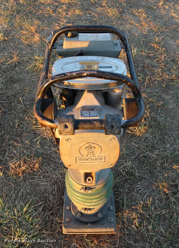 image for item EE9904 1997 Wacker BS604 rammer