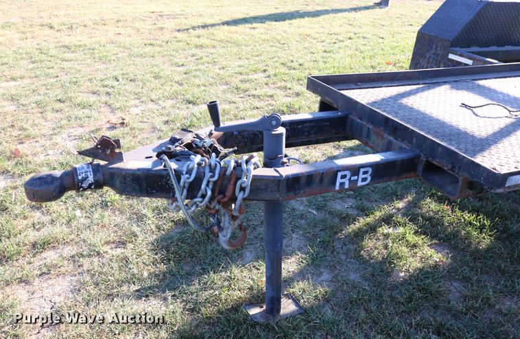 image for item EE9944 2001 R-B equipment trailer
