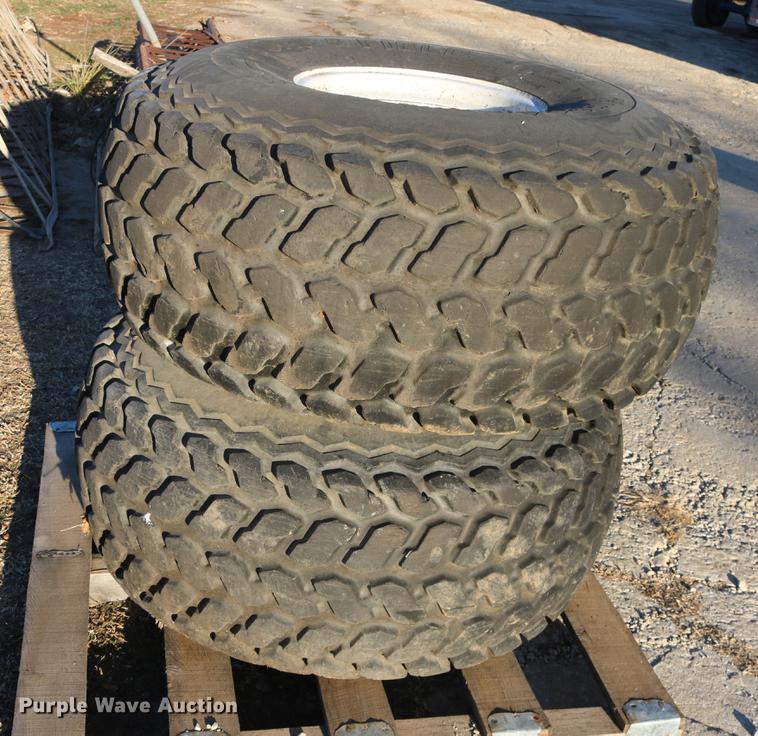 image for item EE9947 Firestone 18.4-16.1 tires and wheels