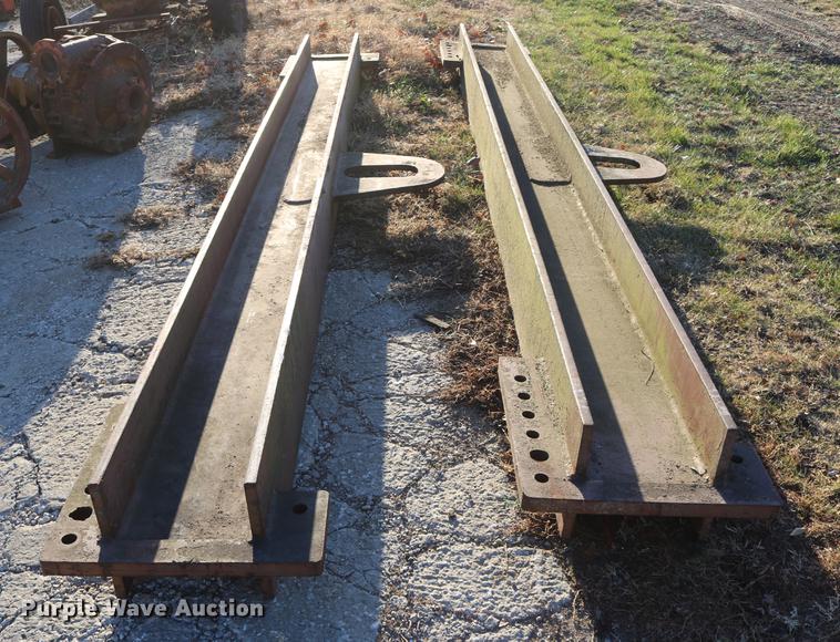 image for item EE9948 (2) steel lifting bars