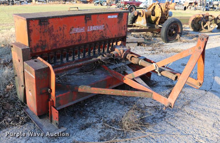 image for item EE9950 Jacobsen seeder